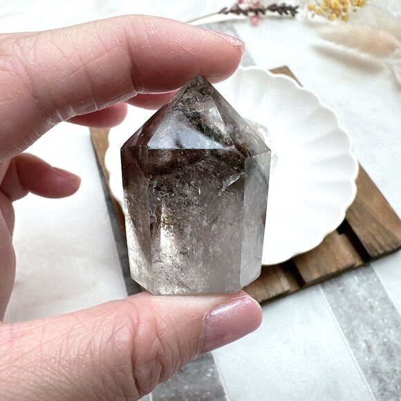 Extra Small Garden Quartz Polished Point - Picture 3 of 10